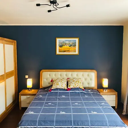 La Vue Sur Meuse De Wepion 아파트